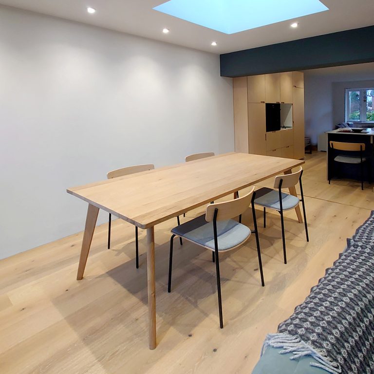 Oak-Aarhus-Dining-table